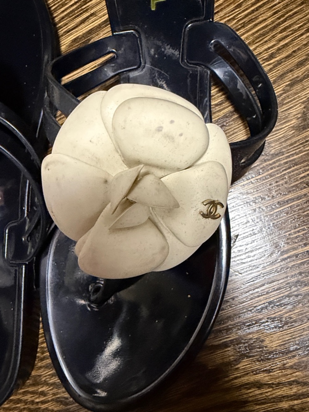 CHANEL Black Jelly Sandals with Cream Camellia Accent - Picture 3 of 5